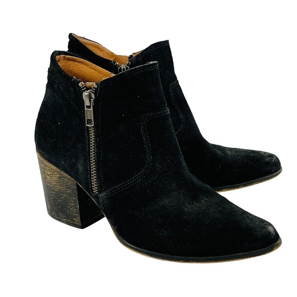 Womens 7 Freebird by Steven Rock‎ Ankle Boots Black Suede 2.5" Heels Bootie Zip - Picture 1 of 10